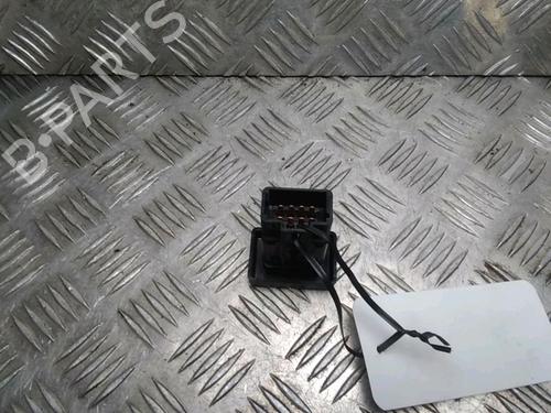 Used Warning switch Warning switch DACIA LOGAN MCV (KS_) 1.5 dCi (KS0K) (68 hp) 13079273 13079273