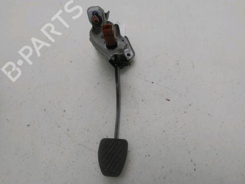 Clutch pedal NISSAN JUKE (F15) 1.5 dCi | BP29516655I13 