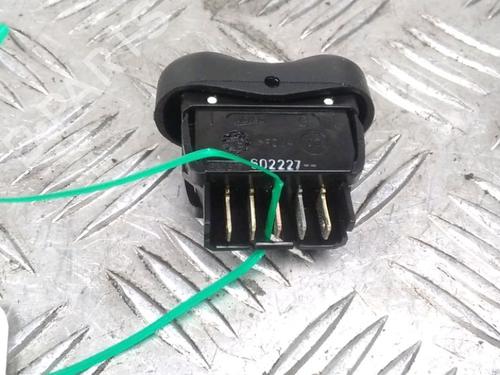 Used Left front window switch Left front window switch DACIA SANDERO 1.5 dCi (68 hp) 14928878 14928878
