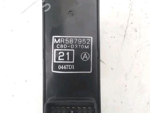 Used Left front window switch Left front window switch MITSUBISHI L200 / TRITON (KA_T, KB_T) 2.5 DI-D 4WD (KB4T) (136 hp) 36367085 36367085
