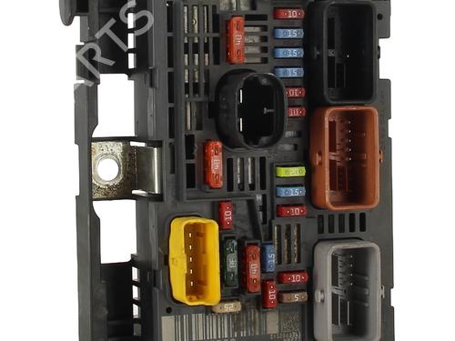 Used Fuse box Fuse box PEUGEOT 3008 I MPV (0U_) 1.6 HDi (109 hp) 33632694 33632694
