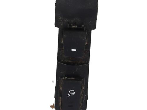 Used Left rear window switch Left rear window switch HYUNDAI TUCSON (TL, TLE) 1.7 CRDi (116 hp) 32129430 32129430