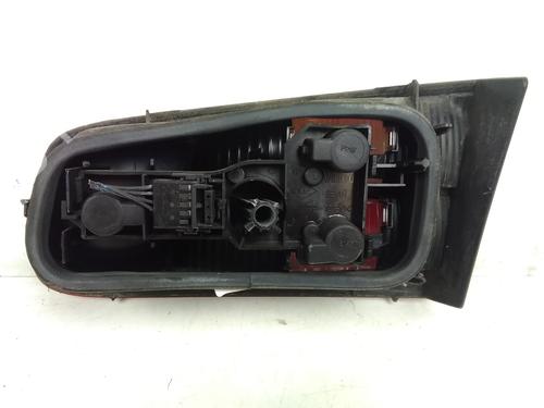 Used Left tailgate light Left tailgate light 15758903 15758903