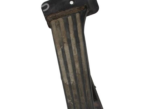 pedal-bmw-x3-f25-2010-2011-2012-2013-2014-2015-2016-2017-32715507 main image