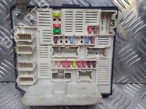 Used Fuse box Fuse box RENAULT MEGANE II (BM0/1_, CM0/1_) 1.5 dCi (BM1F, CM1F) (86 hp) 11521692 11521692