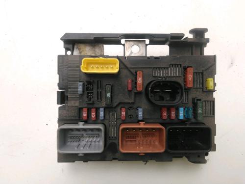 Used Fuse box PEUGEOT 307 (3A/C) 1.6 HDi (90 hp) 20162973