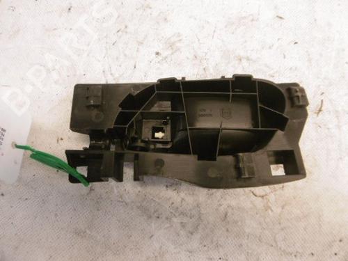 Used Rear right interior door handle Rear right interior door handle 15756154 15756154