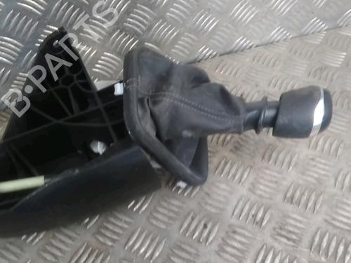Used Gear lever Gear lever RENAULT MASTER III Van (FV) 2.3 dCi 135 FWD (FV0N, FV08, FV06, FV00, FV1S) (136 hp) 27394350 27394350