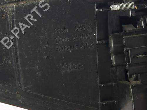 Used Right taillight Right taillight RENAULT LAGUNA III Grandtour (KT0/1) 2.0 dCi (KT01, KT08, KT09, KT0K, KT12, KT1D, KT1W) (150 hp) 39251431 39251431