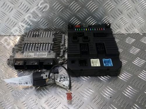 Calculateur moteur (ecu) CITROËN C3 I (FC_, FN_) 1.4 HDi (68 hp) 13078058