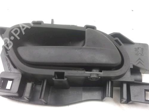 Used Front right interior door handle Front right interior door handle CITROËN BERLINGO Box Body/MPV (B9) 1.6 BlueHDi 100 (99 hp) 33836157 33836157