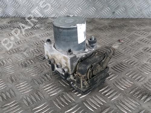 Used ABS pump RENAULT TRAFIC II Van (FL) 2.0 dCi 90 (FL0H) (90 hp) 17739390
