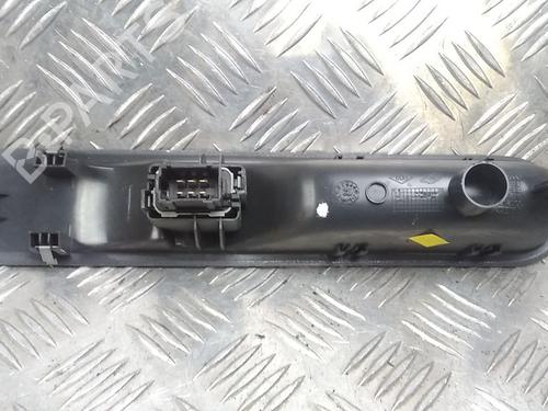 Used Switch RENAULT ESPACE IV (JK0/1_) 2.0 dCi (JK01, JK02, JK1J, JK1K, JK1H) (150 hp) 11520480