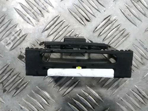 Used Card reader RENAULT MEGANE III Hatchback (BZ0/1_, B3_) 1.5 dCi (BZ09, BZ0D, BZ1W, BZ29, BZ14) (110 hp) 16997775