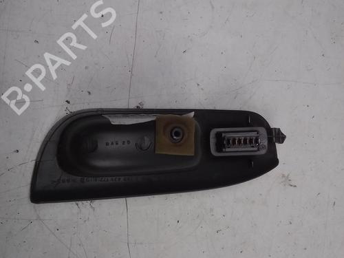Used Switch Switch RENAULT SCÉNIC I MPV (JA0/1_, FA0_) 1.9 dCi (JA05, JA1F) (102 hp) 15754167 15754167
