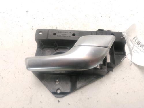 Used Rear right interior door handle LAND ROVER RANGE ROVER EVOQUE (L538) 2.2 D 4x4 (190 hp) 28331310