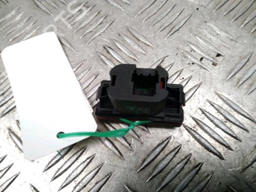 Used Warning switch FORD FOCUS C-MAX (DM2) 1.8 TDCi (115 hp) 13079325