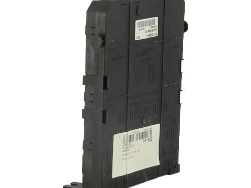 Fuse box CITROËN C5 III (RD_) 2.0 HDi 140 (RDRHF8, RDRHFA, RDRHA8, RDRHAJ) | BP36573441E1 - Image 3