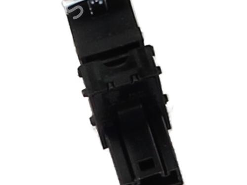 Used Right rear window switch Right rear window switch VW JETTA IV (162, 163, AV3, AV2) 1.4 TSI Hybrid (170 hp) 32715779 32715779