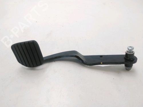 Used Break pedal Break pedal RENAULT MEGANE III Hatchback (BZ0/1_, B3_) 1.4 TCe (BZ0F, BZ1V) (131 hp) 19441735 19441735