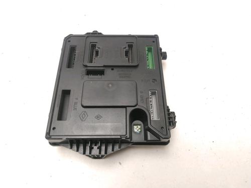 Used Fuse box RENAULT MEGANE III Coupe (DZ0/1_) 1.5 dCi (DZ0C, DZ1A) (90 hp) 23180326