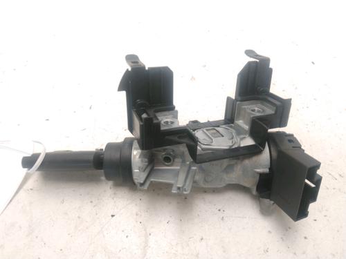 Used Ignition barrel VW POLO V (6R1, 6C1) 1.4 TDI (90 hp) 23065463