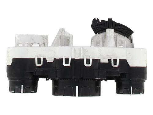 Used Climate control Climate control FORD FIESTA VI (CB1, CCN) 1.5 TDCi (75 hp) 32038646 32038646