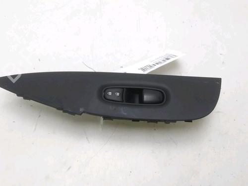 Used Right rear window switch Right rear window switch NISSAN QASHQAI II (J11, J11_) 1.5 dCi (110 hp) 19171130 19171130