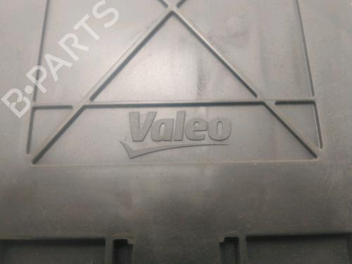 Fuse box PEUGEOT 208 I (CA_, CC_) 1.4 HDi | BP26898142E1