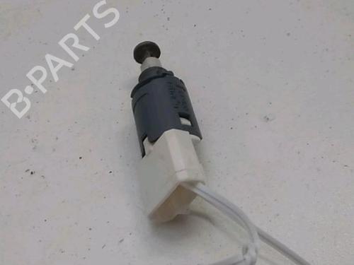 Used Electronic module RENAULT CLIO III (BR0/1, CR0/1) 1.5 dCi (C/BR0G, C/BR1G) (68 hp) 18528592