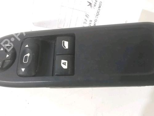 Left front window switch CITROËN C3 II (SC_) 1.2 VTi 82 | BP23990010I27 - Image 2