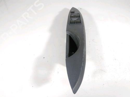 Used Left front window switch PEUGEOT ION Electric (64 hp) 19104649