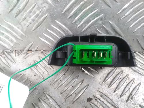 Left front window switch PEUGEOT 107 (PM_, PN_) 1.0 | BP11714420I27