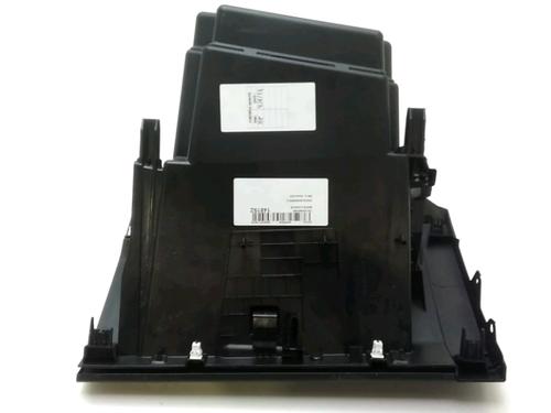 Used Glove box DACIA SANDERO III 1.0 TCe 100 ECO-G (101 hp) 18206444