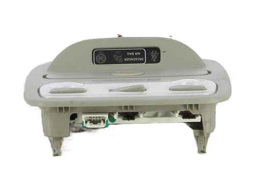 Interior roof light RENAULT CAPTUR I (J5_, H5_) 1.5 dCi 90 (J5N4, J5M5, J5MW, J5M6, J5AL, J5AJ) | BP32333038I8