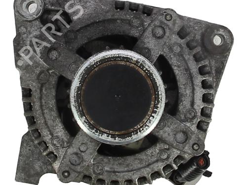 Alternateur TOYOTA YARIS (_P9_) 1.4 D-4D (NLP90_, NLP90R) (90 hp) 30893073