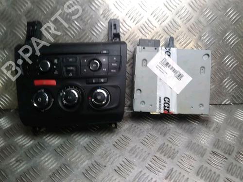 Used Radio Radio CITROËN C4 II (NC_) 1.6 HDi 90 (92 hp) 11171235 11171235