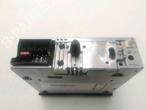 Used Radio Radio 25041156 25041156