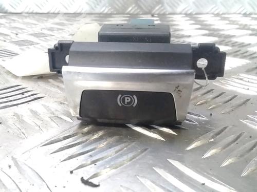 Used Hand brake PEUGEOT 308 II (LB_, LP_, LW_, LH_, L3_) 1.5 BlueHDi 130 (131 hp) 13243402