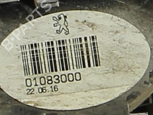 Feu de brouillard arrière PEUGEOT 208 I (CA_, CC_) 1.6 BlueHDi 100 (100 hp) 32100271