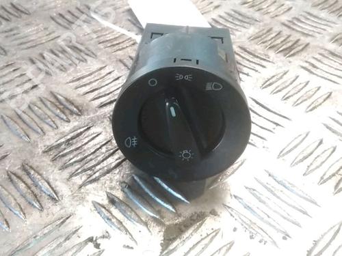 Used Headlight switch SKODA ROOMSTER (5J7) 1.6 TDI (105 hp) 16742221
