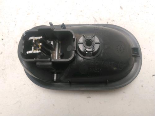 Used Front right interior door handle RENAULT CLIO III (BR0/1, CR0/1) 1.5 dCi (C/BR0G, C/BR1G) (68 hp) 23065536