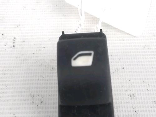 Used Switch Switch PEUGEOT PARTNER Box Body/MPV 1.6 HDi 16V (90 hp) 35747082 35747082