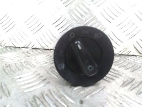Used Headlight switch VW POLO (6N2) 1.4 (60 hp) 11713350