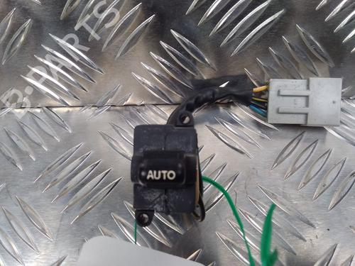 Used Left front window switch Left front window switch 36486365 36486365