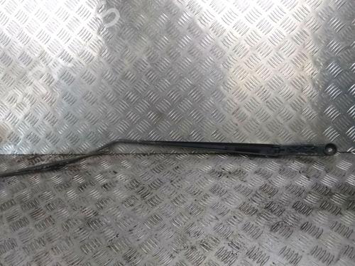 Used Front windshield wiper arm SUZUKI SX4 (EY, GY) 1.6 VVT (RW416, YA21S) (107 hp) 14902877