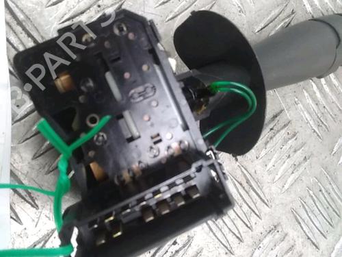 Used Steering column stalk RENAULT TWINGO II (CN0_) 1.2 16V (CN0K, CN0V, CN0A) (76 hp) 11713582