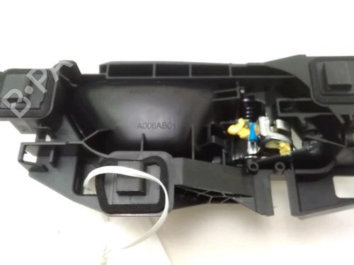 Used Front left interior door handle Front left interior door handle 18206536 18206536