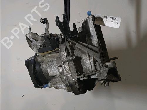 Used Gearbox Gearbox RENAULT TWINGO II (CN0_) 1.2 Turbo (CN0C, CN0F) (100 hp) 33744656 33744656