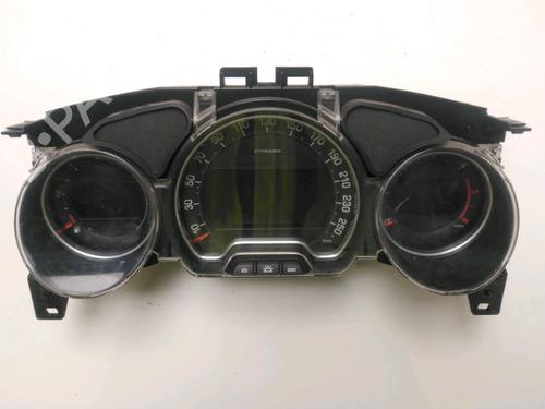 Used Instrument cluster Instrument cluster 20494520 20494520